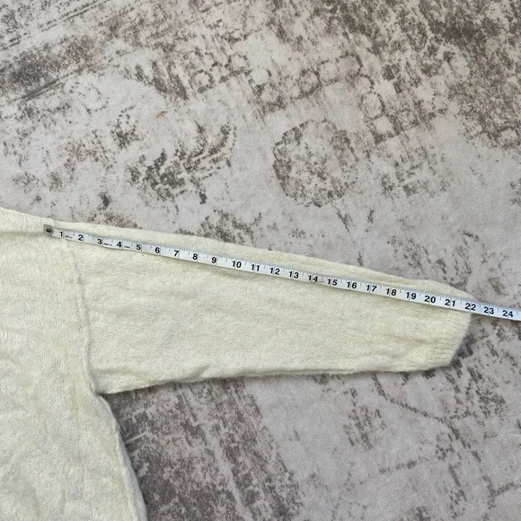 Free People Alpaca XS Angelic Sweater - Picture 12 of 13